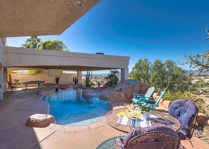 Holiday home Peruvian-4 Bed Desert Oasis -pool, Hot-tub &outdoor Kitchen