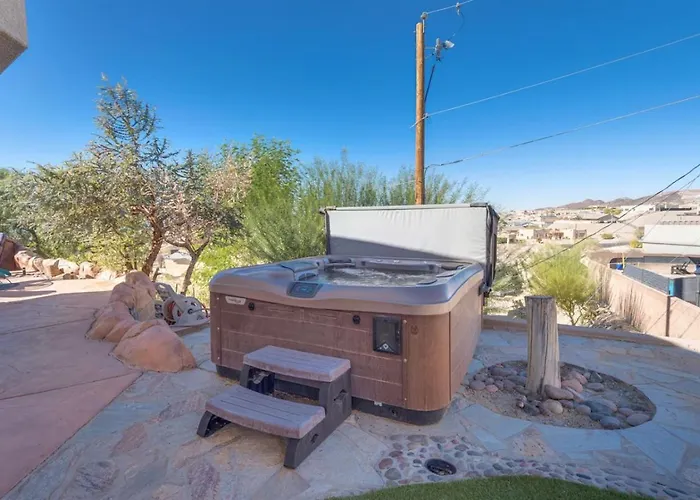 Peruvian-4 Bed Desert Oasis -pool, Hot-tub &outdoor Kitchen * Lake Havasu City