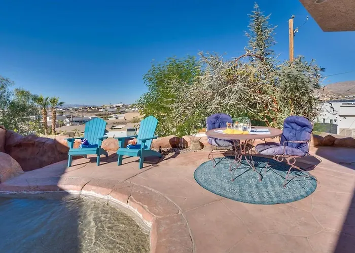 Holiday home Peruvian-4 Bed Desert Oasis -pool, Hot-tub &outdoor Kitchen Lake Havasu City